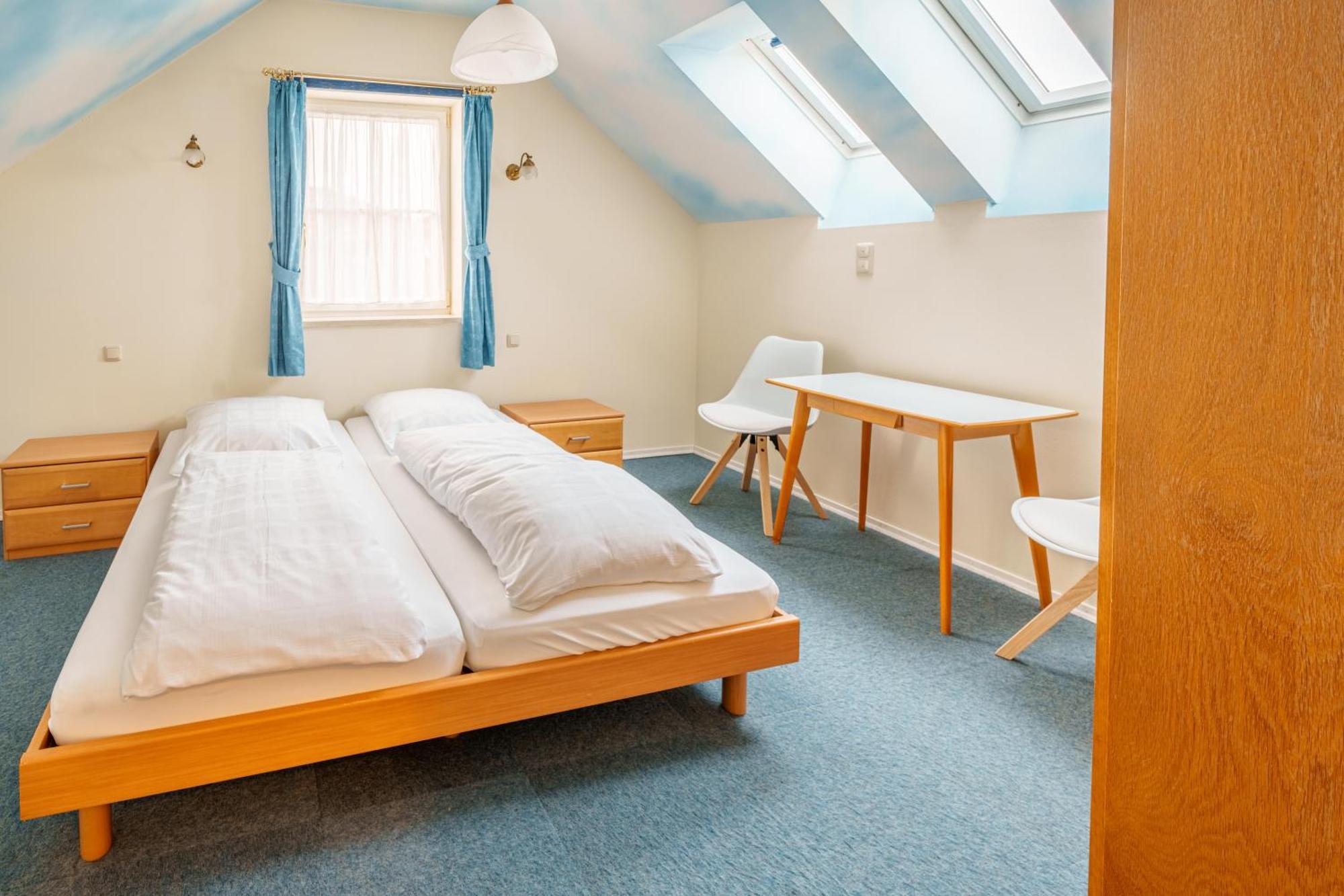 Koenig Ludwig Design Hotel Neu Zimmer Mit Sauna Oder Whirlpool Oder Mehr Altötting Eksteriør bilde