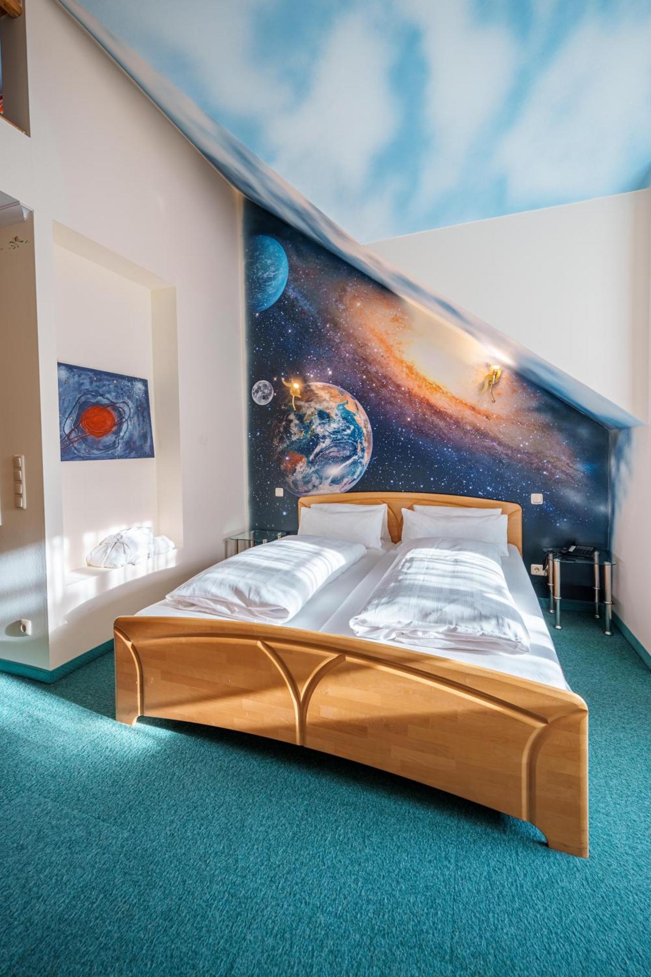 Koenig Ludwig Design Hotel Neu Zimmer Mit Sauna Oder Whirlpool Oder Mehr Altötting Eksteriør bilde